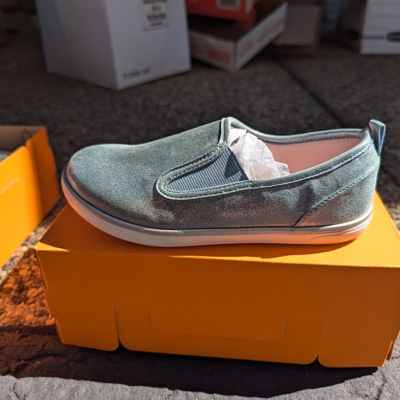 Livie & Luca Denim Metallic Ridge - Picture 1 of 3